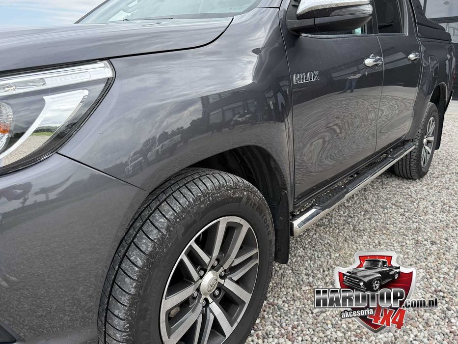 Progi Hilux Orurowanie Stopnie Boczne CHROM Toyota Hilux 2021+