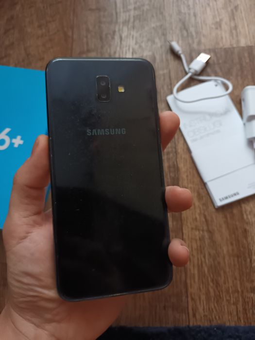 Samsung J6+ zestaw