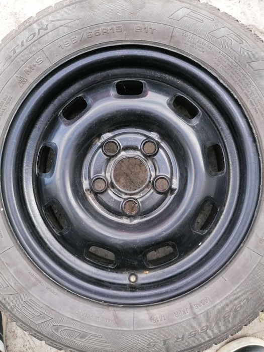 Продам диск 5 112 R 15 VW Транспортер T4