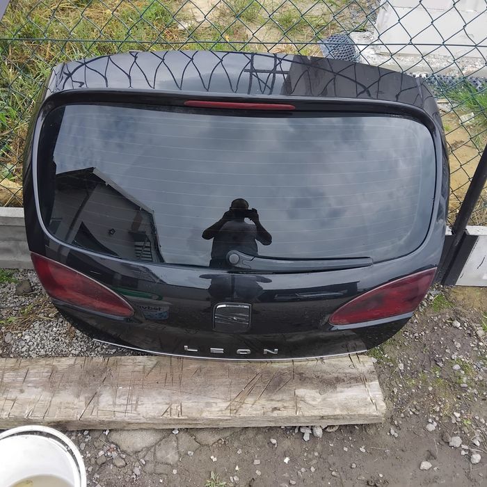 Klapa bagażniaka Lc9z Seat Leon IIKlapa bagażniaka Lc9z Seat Leon II