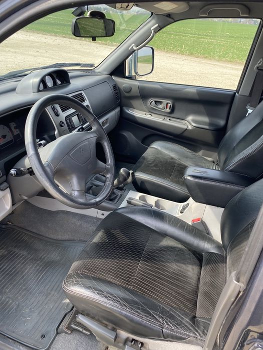 Mitsubishi Pajero Sport 2.5