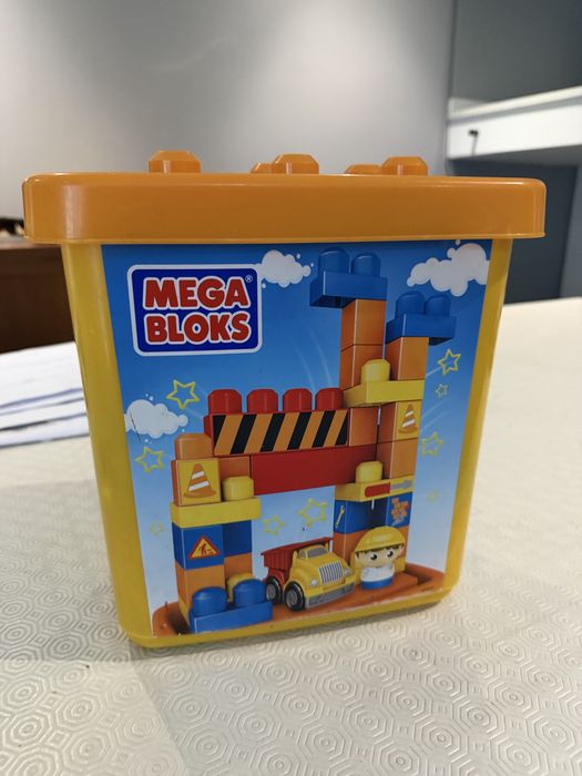 Mega Bloks – Balde de blocos de construção para crianças