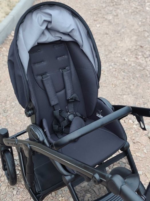 Najlepszy wózek Anex M-type 2w1