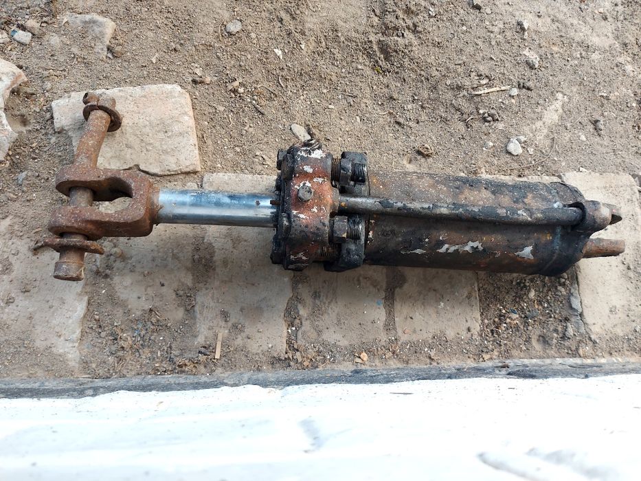 Циліндр в робочому стані