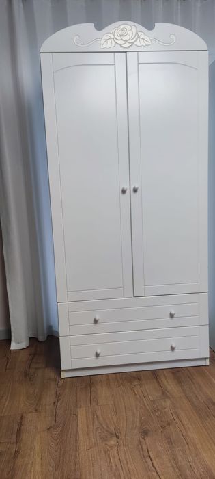 Zestaw mebli dla dziewczynki