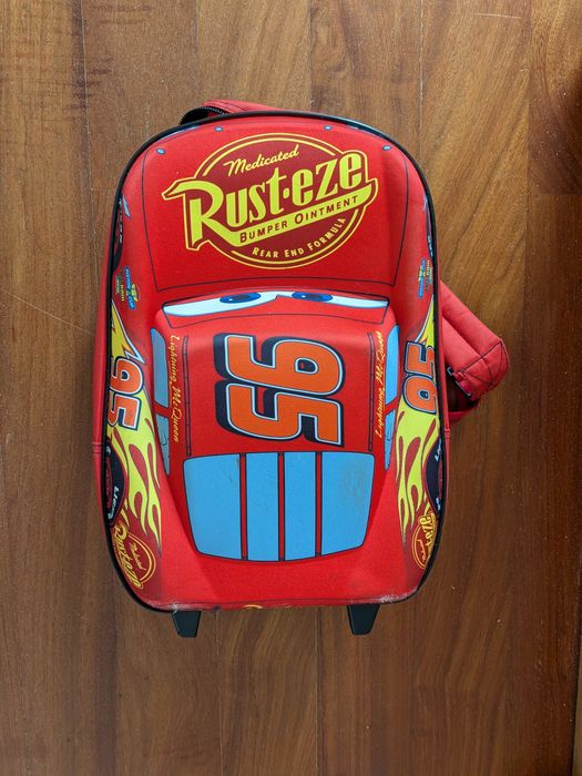 Mochila do Faísca com rodinhas