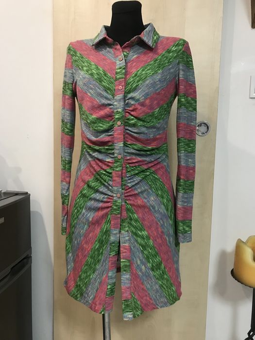 Elegancka sukienka Zara rozmiar S stan bdb