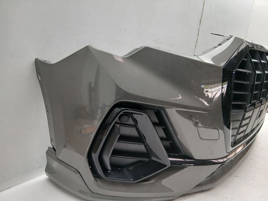 Pára-choques frente AUDI Q3 (F3B)