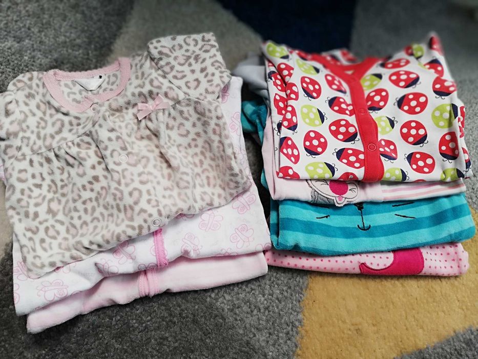 Paczka ubrań dla maluszka