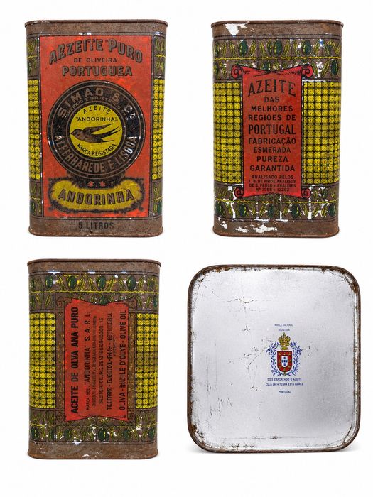Antiga lata vintage