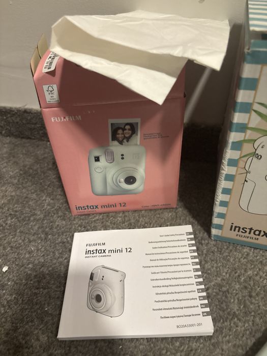 Instax 12 mini !