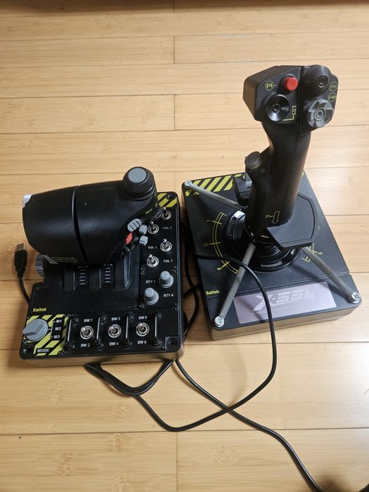 Zestaw hotas throttle joystick flight sim Saitek Logitech x55