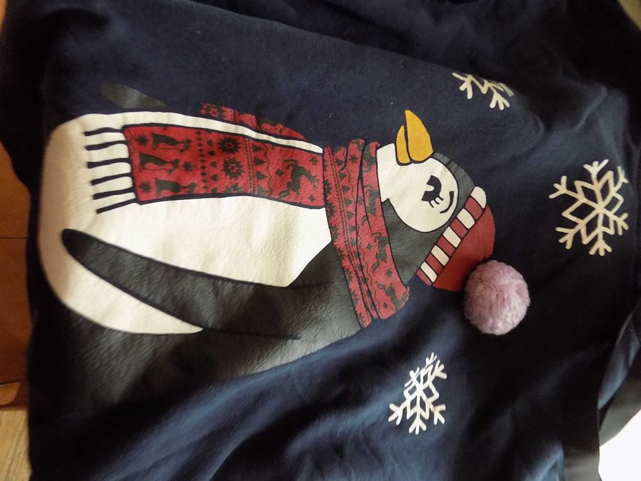 Bluza granatowa z kapturem