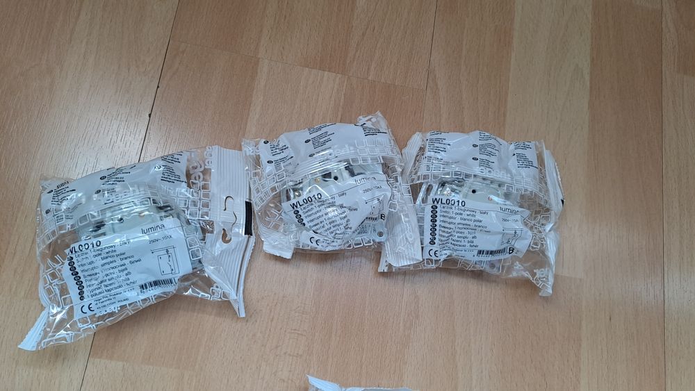 Gniazdka łącza zestaw wszystko nowe