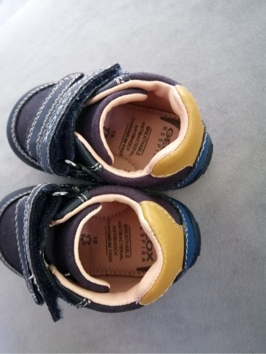 Botas geox novas T18