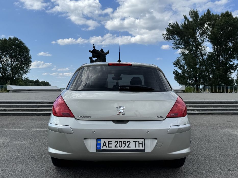 Продам авто Peugeot 308
