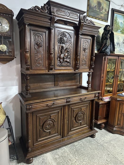 Шафа з масиву.