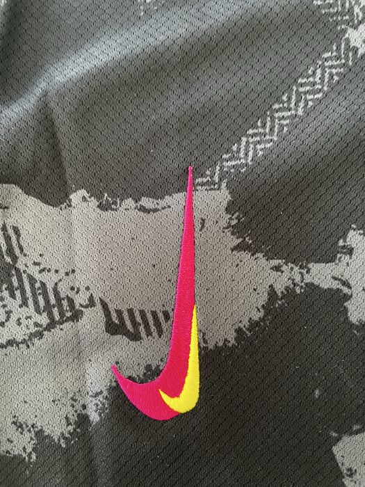 Camisola Chelsea 24/25 alternativa