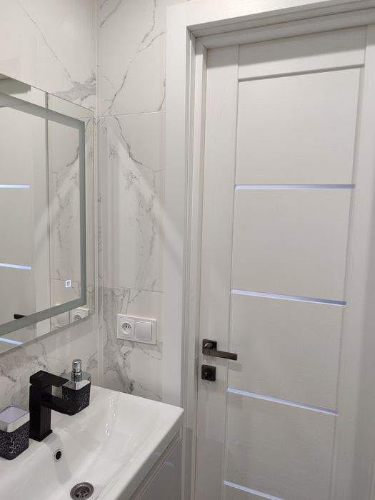 Квартира подобово в центрі м. Калуш +380635349430