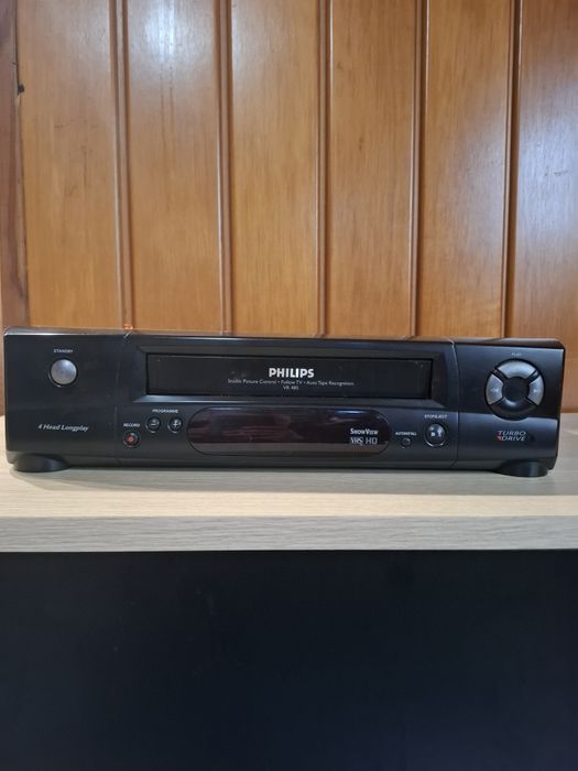 Magnetowid VHS  Philips  Vr 485