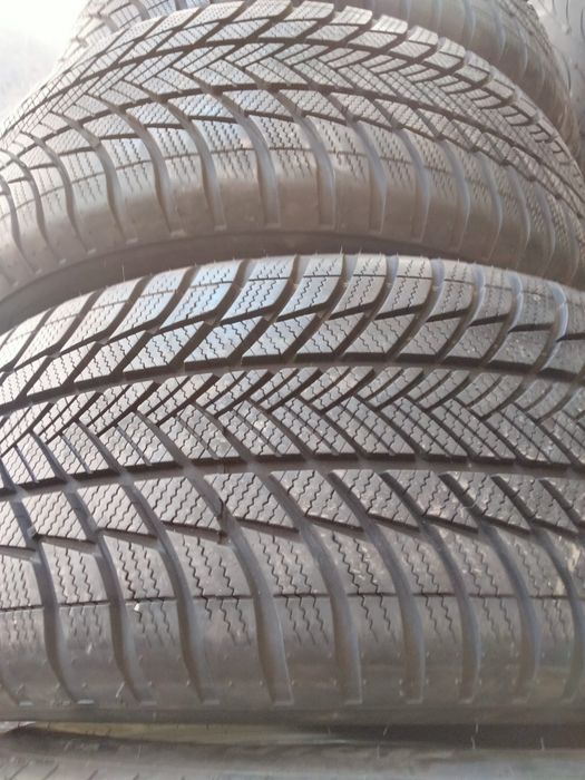 255 55R19 Bridgestone
