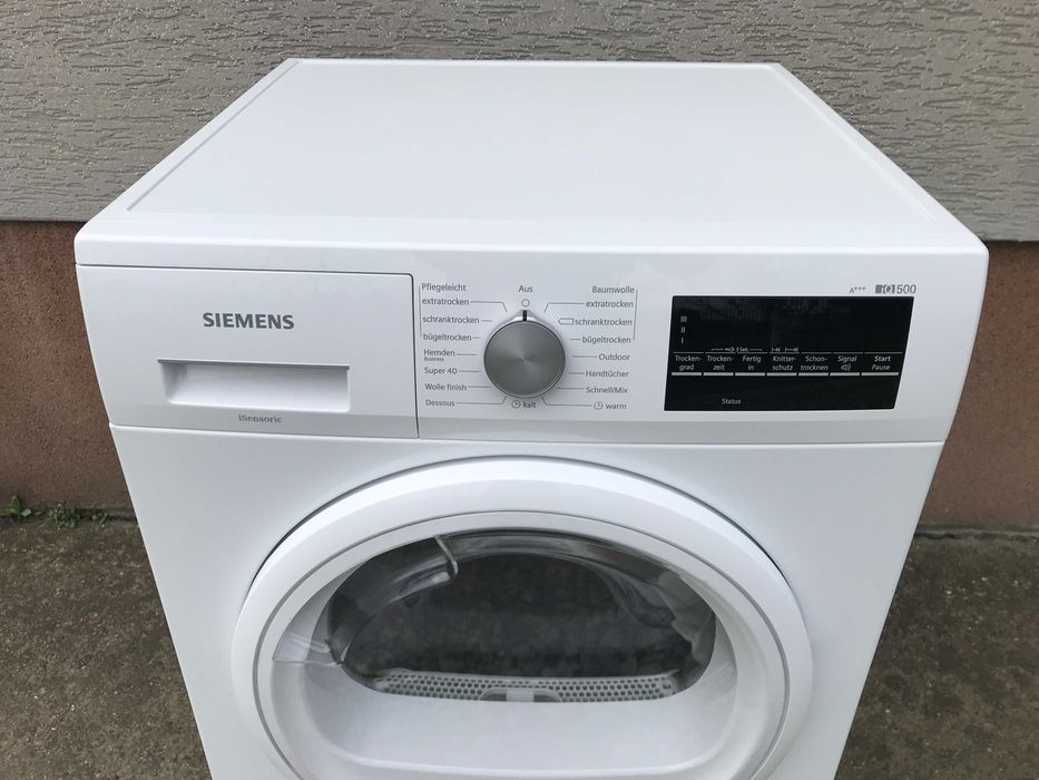 Suszarka Siemens IQ 500 - pompą ciepła - 8 kg. WT47R440