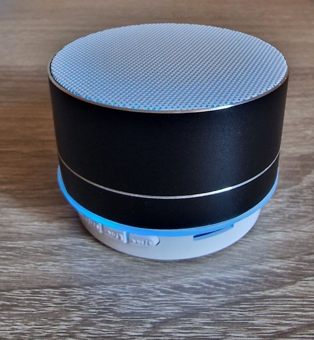 Колонка аудіо bluetooth