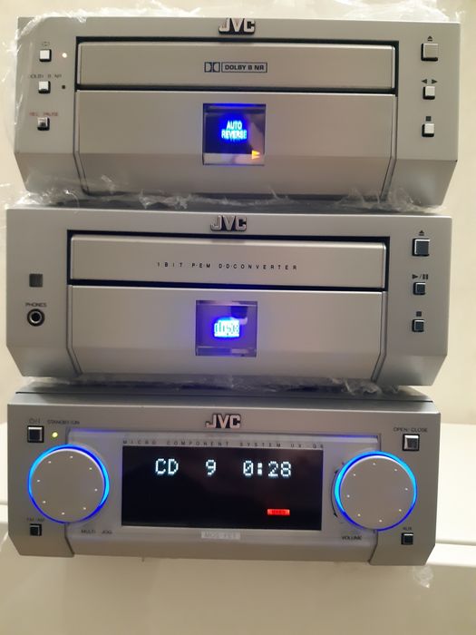 Звук! Минисистема JVC ( музыкальный центр )