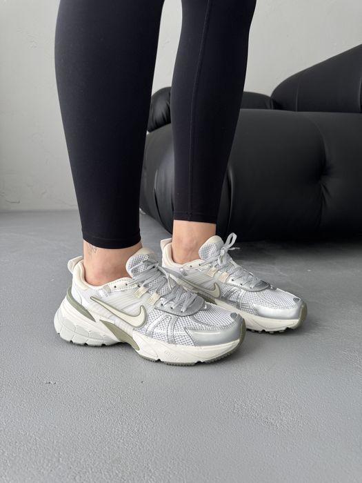 Кросівки Кроссовки Nike V2K Runtekk Silver Olive White демісезон