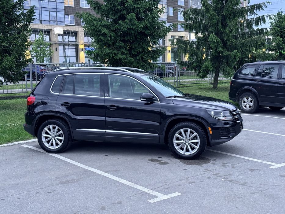Volkswagen Tiguan 2016 VIN WVGRV7AX5HK009382 фото оголошення 6 з 15