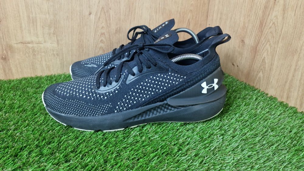 Under Armour UA Shift розмір 42