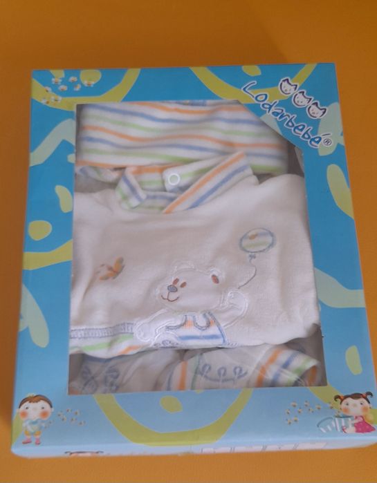 Conjunto neutro bebé 1 mês