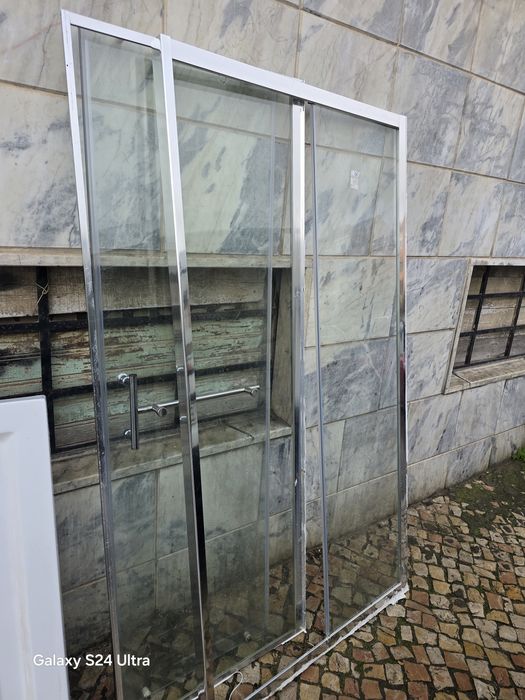 Resguardo , base duche,porta ,janela