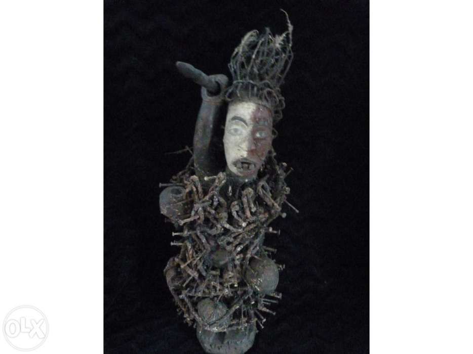 Arte africana Nkisi