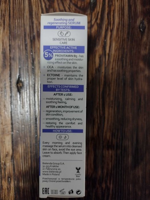 Bielenda Skin Academy serum łagodząco-regenerujące