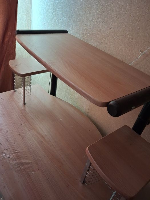 парта дитяча, стіл дитячий,стільчик в подарунок*