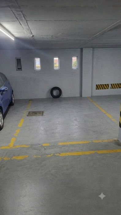 Garagem Fechada Gaia - El Corte Inglês