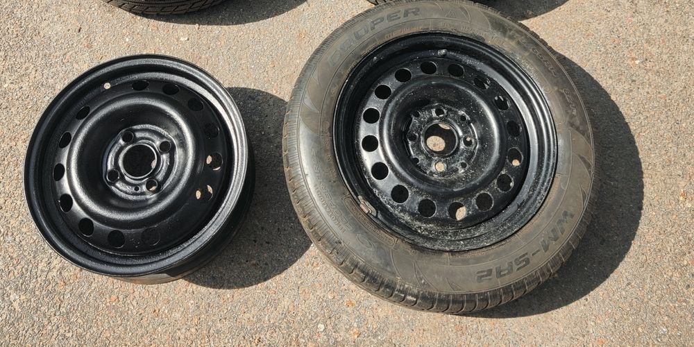 Диски автомобільні з резиною R14 PCD4x100 DIA56.56