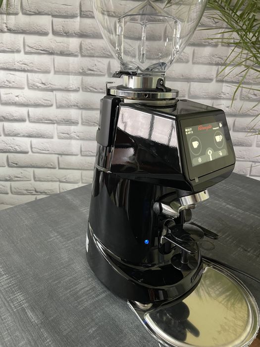 Fiorenzato f64 e pro nero нова модель
