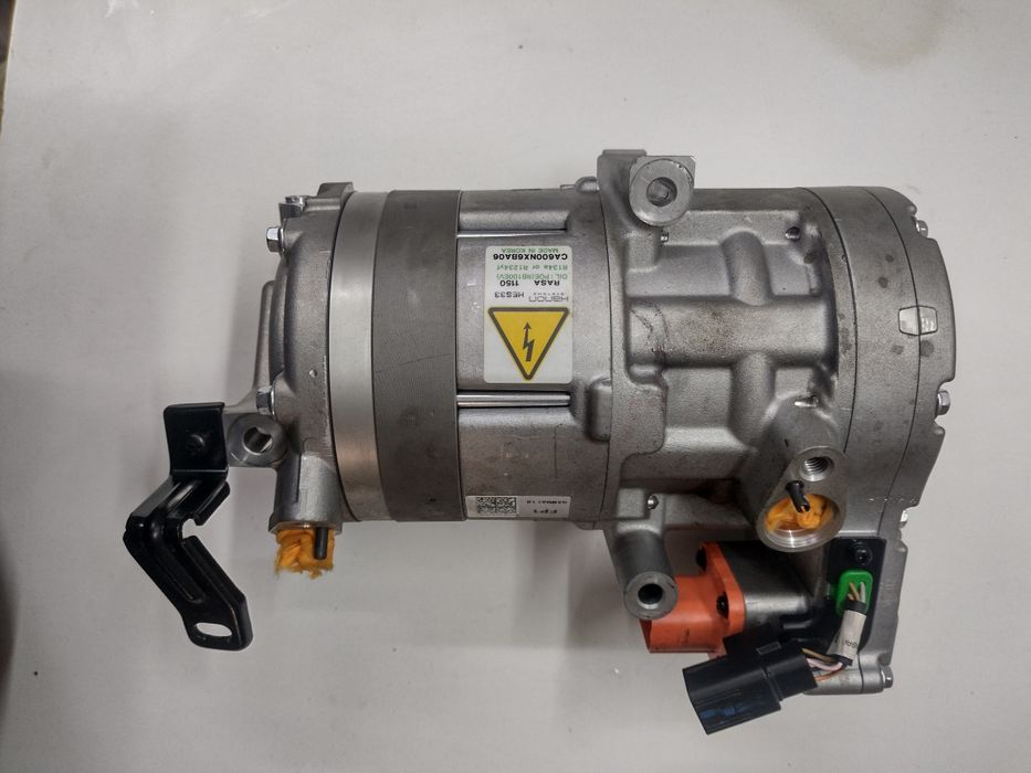 Sprężarka klimatyzacji Hyundai Tucson NX4