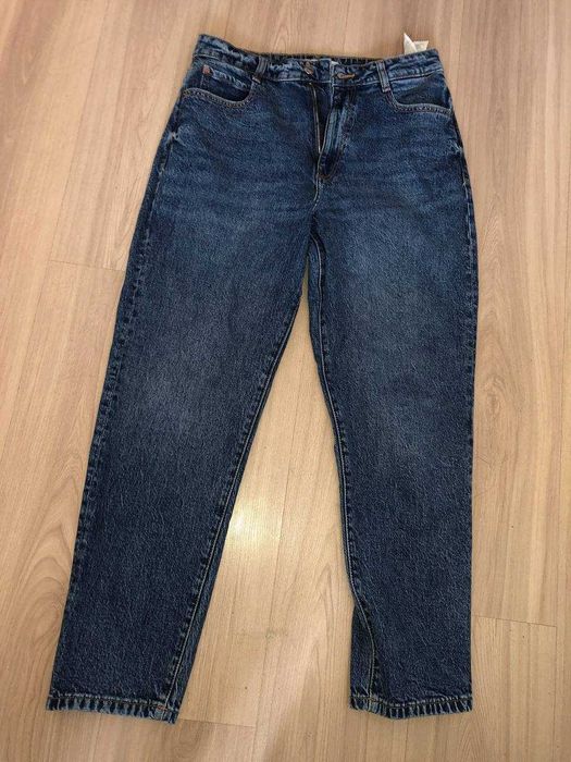 Джинси ZARA ПРОДАЮ НЕ ДОРОГО