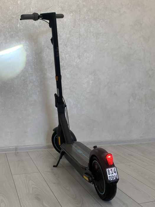 Ninebot Max G30, електросамокат