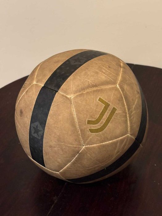 Bolas de Futebol - Diversas como novas