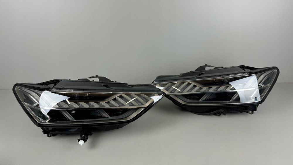 Audi a7 4k фары (фара левая, правая)