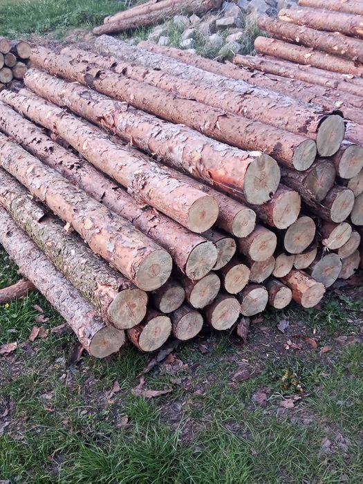 Słupki ogrodzeniowe z możliwością transportu