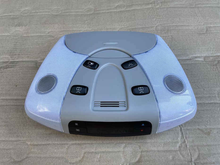 Плафон переднего потолка на VITO-VIANO W 639