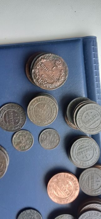 Банкноти та Монети