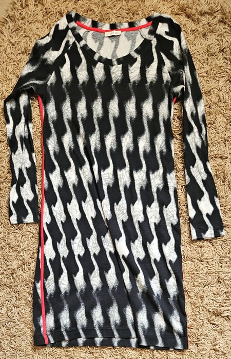 Sukienka Sani Blu r.38 bdb