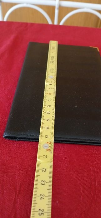 Carteira para cheques e cartões, nova