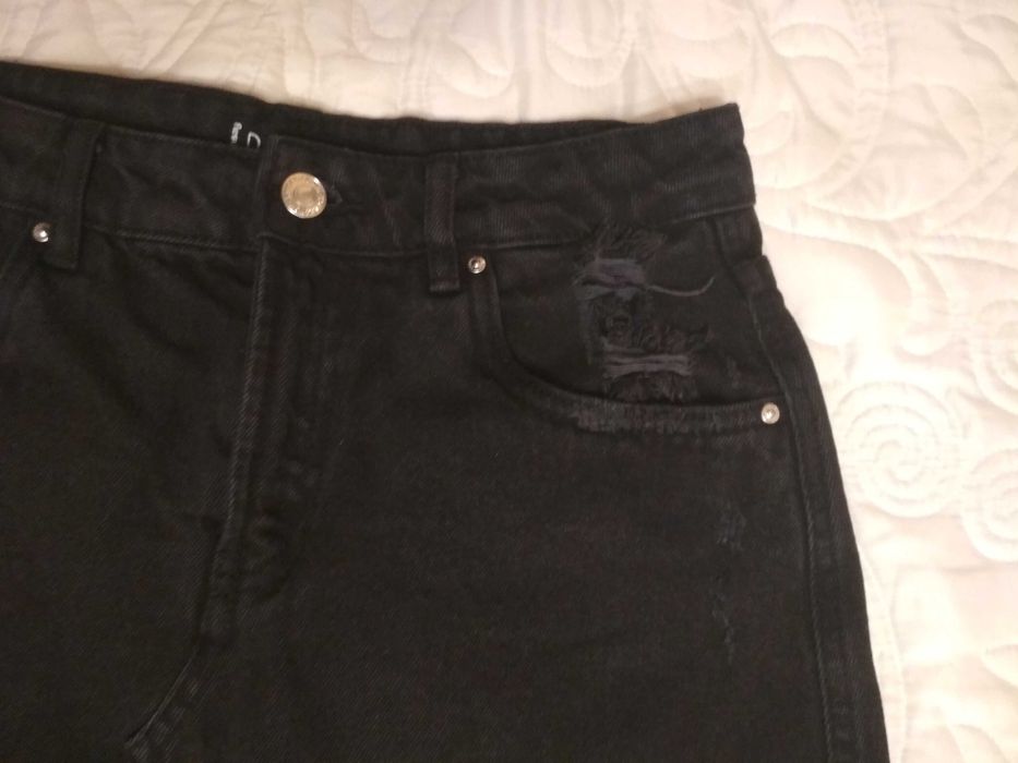 Spódniczka czarna mini jeansowa przetarcia r. 36